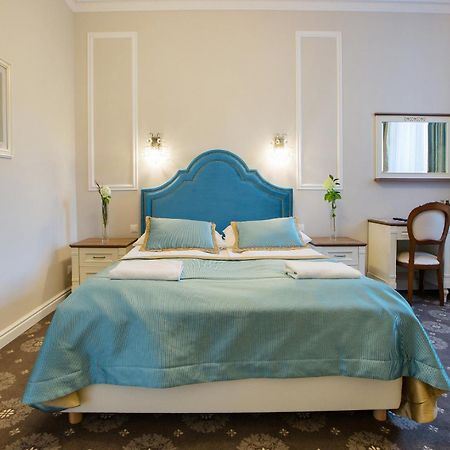 Dwor Hetman Aparthotel Jarosław Kültér fotó